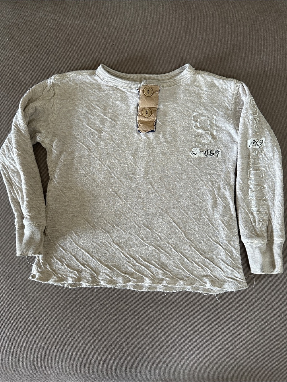 GAP Light Gray Long-Sleeve Thermal Henley for Kids 4t-5t